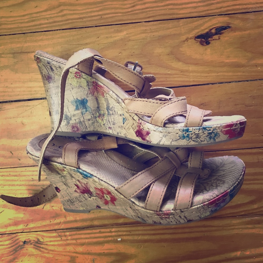 Boc wedges Size 7
